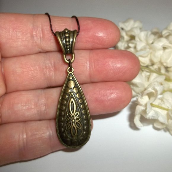 Necklace Pendant Charm Medallion Tie Cord Adjustable Length Bronze Brown C010 - Picture 7 of 10